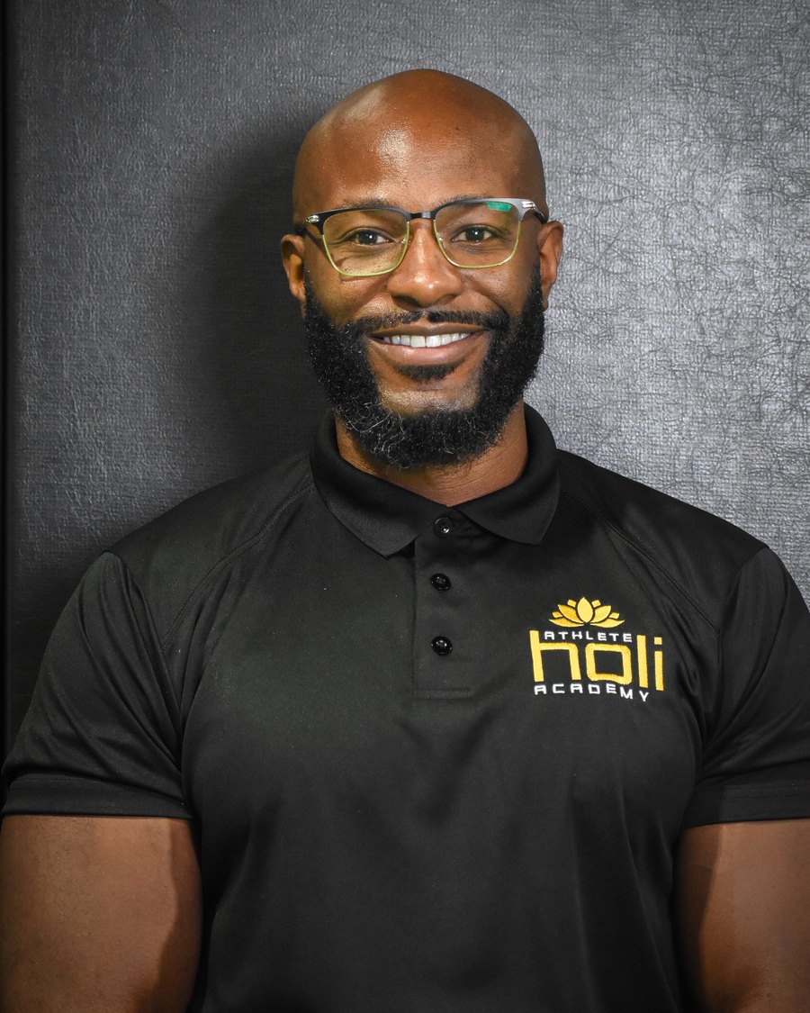 Antonio Davis, Founder and Head Coach